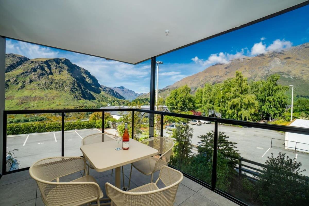Apartment Te Awa At La Du Parc Queenstown